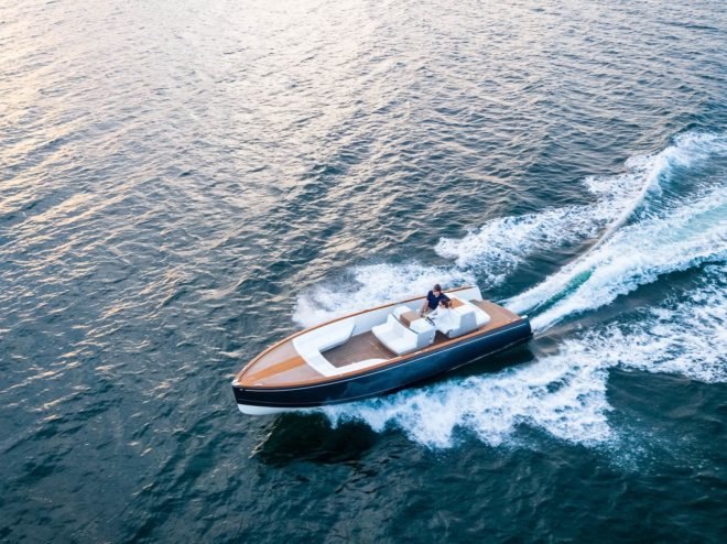 Hinckley, Dasher, Dasher by Hinckley, yacht, yachts, luxury yacht, luxury yachts, electric, electric yacht, electric yachts, fully electric yacht, fully electric yachts, boat, boats, boating