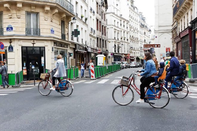Paris, France, Mairie de Paris, Henri Garat, Car Free Day, Paris Sans Voiture, car free, no cars, bicycle, bicycles, city, city streets, air quality, air pollution, traffic