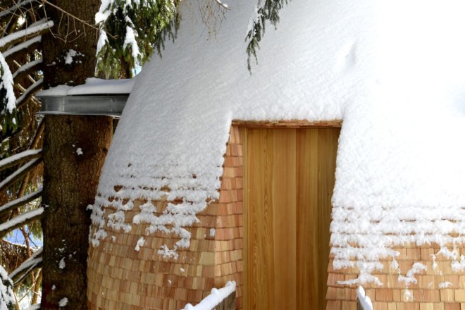 Pigna by Architetto Beltrame Claudio, egg shaped architecture, larch shingled treehouse, Pigna treehouses, Italian alp treehouse, alpine treehouse, cross laminated timber treehouse, wood fiber insulation with cross laminated timber,