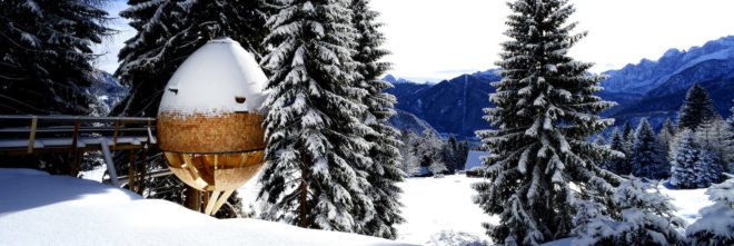 Pigna by Architetto Beltrame Claudio, egg shaped architecture, larch shingled treehouse, Pigna treehouses, Italian alp treehouse, alpine treehouse, cross laminated timber treehouse, wood fiber insulation with cross laminated timber,