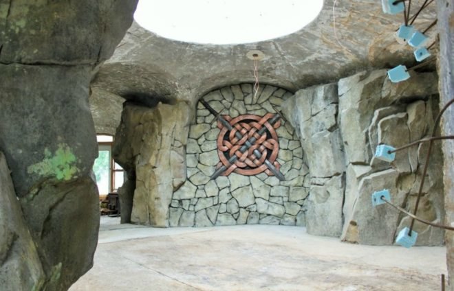 Nolan Scheid, Nolie Scheid, dome homes, concrete lord of the rings home, odd architecture, dome architecture, stone homes, off grid homes, dome homes for sale, oregon homes, domed architecture, off grid home design, natural light, lorrane home, oregon homes for sale, reclaimed wood flooring