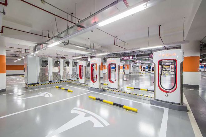 Tesla, Tesla Supercharger, Tesla Superchargers, Supercharger, Superchargers, Supercharger station, Supercharger stations, electric vehicle charging, electric car charging, EV charging, EV charging station, charging station, electric, electricity, infrastructure