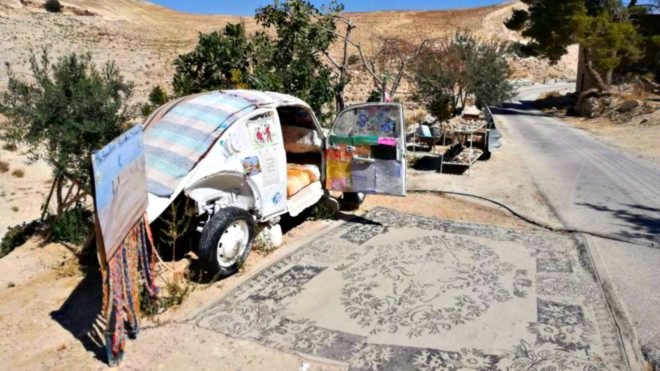 Mohammed Al Malaheem, Abu Ali's VW, VW Beetle hotel, VW Beetle jordan, worlds smallest hotel, repurposed car, repurposed vw bug, repurposed vw beetle, jordan desert hotel, mini hotels, vw hotel beetle, car hotels, mobile hotels, vw hotel jordan, eco hotels, Al Jaya vw beetle hotel, Al Jaya hotel, smallest hotel in the world, Eh'häusl Hotel