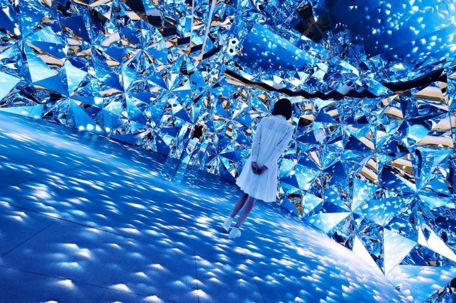 Entering this mind-blowing mirrored room is like walking inside a