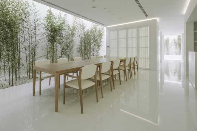 Bamboo Rooftop Room by V STUDIO, bamboo rooftop space, bamboo grove on shopping mall, shopping mall roof architecture, V STUDIO Architects, bamboo forest architecture