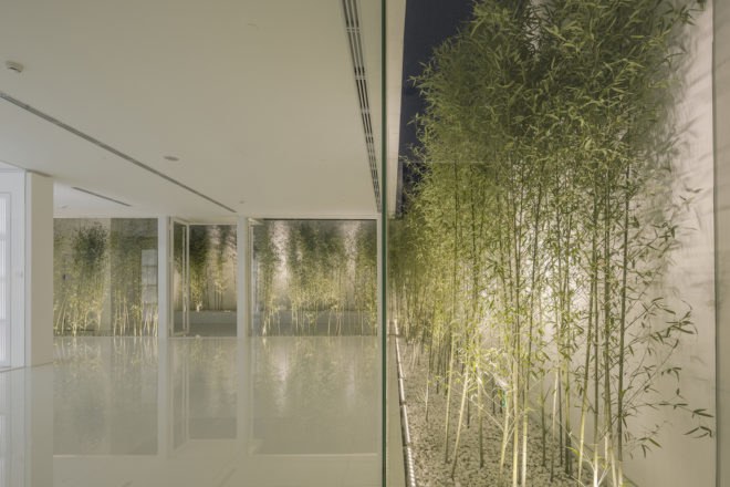 Bamboo Rooftop Room by V STUDIO, bamboo rooftop space, bamboo grove on shopping mall, shopping mall roof architecture, V STUDIO Architects, bamboo forest architecture