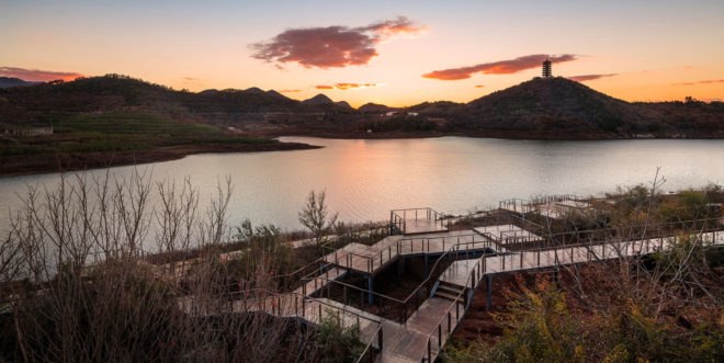 Creek Park Hotel, Beijing Jinhai Lake International Resort, SYN Architects, green renovation, Beijing, luxury hotel, locally sourced materials, green architecture, wood structure, panoramic views, viewing platform