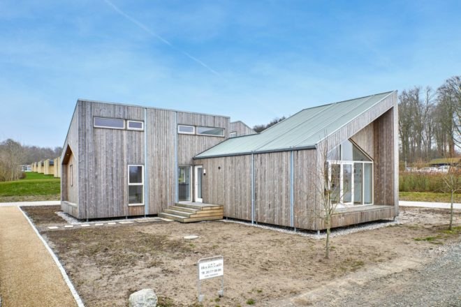 Een til Een, Biological House, danish architecture, green design, green architecture, eco-friendly buildings, Kebony technology, upcycled materials, sustainable construction, sustainable design, natural materials, upcycled agricultural materials, green building materials, sustainable home design, danish sustainable homes
