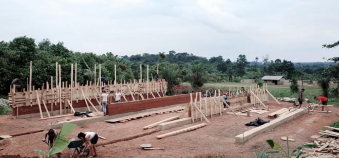 InsideOut School, Andrea Tabocchini, Francesca Vittorini, green school, Ghana, rammed earth, locally sourced materials, affordable architecture, green architecture, skylights, natural ventilation