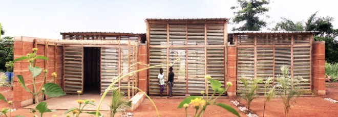 InsideOut School, Andrea Tabocchini, Francesca Vittorini, green school in Ghana, rammed earth school in Ghana, school built from locally sourced materials, affordable architecture in Africa