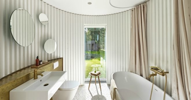 Jan Henrik Jansen, danish hotels, Birkedal, island of Møn, Denmark hotels, Denmark rentals, Denmark architecture, log cabins, pine-clad cabins, wooden cabins, cabin design, round homes, round architecture, danish home design, incredible vacation retreats, cabin retreats, off grid cabins