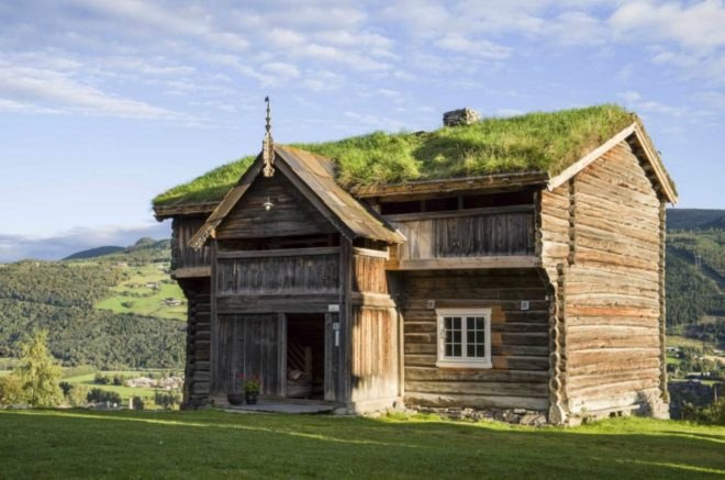 Nordigard Blessom Farm, green roofs, Norwegian architecture, Norwegian green roofs, Norwegian shelter, Norwegian farms, Norwegian lodging, Norwegian camping, green roofed farms, norway landscape, Rondane National Park, green roofs, farm conversion, rustic lodgings, cabins in norway,