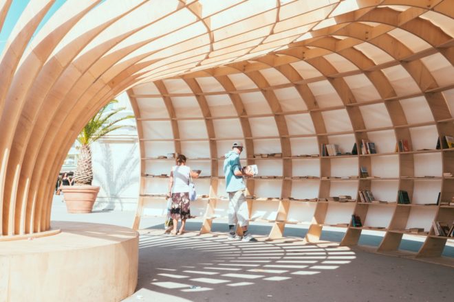 Rapana street library, Rapana library in Varna, Bulgaria street library, CNC milled pavilion, curvaceous timber pavilion, European Youth Capital, European Youth Capital funds, 3D modeled library