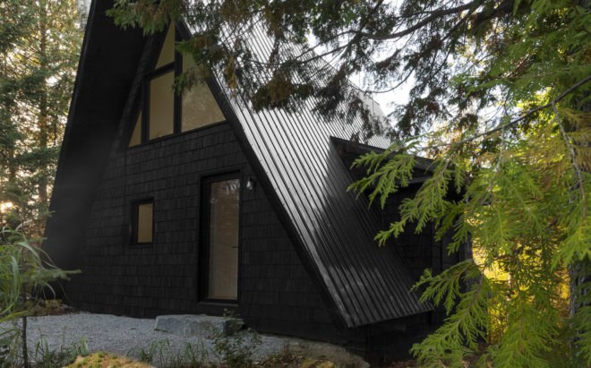 Green renovation, A-frame cabin, Fahouse, Jean Verville architecte, Canada, cabin, green architecture, rehabilitation, storage space, staircase