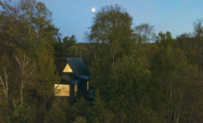 Green renovation, A-frame cabin, Fahouse, Jean Verville architecte, Canada, cabin, green architecture, rehabilitation, storage space, staircase