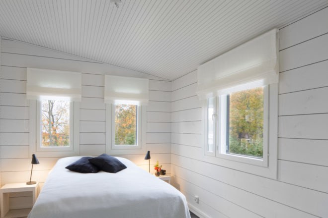 Log Villa on the Coast, Log Villa on the Coast by Pluspuu, Kustavi by Pluspuu, Kustavi 125 by Pluspuu, Log villa by Pluspuu, Finnish log cabins, contemporary log cabins, Ollikaisen Hirsirakenne Oy, Turku log cabins, contemporary geothermal cabins,