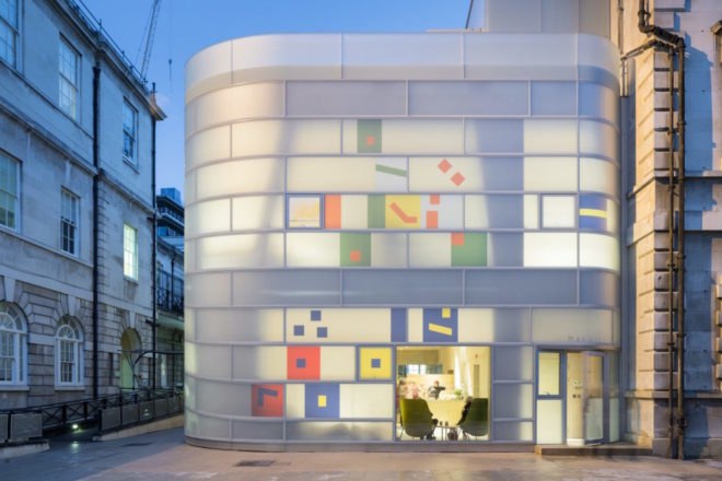 Maggie’s Center by Steven Holl Architects, Maggie’s Center London, Maggie’s Centers UK, Maggie’s Center St Barts, Maggie’s Center St Bartholomew Hospital, medieval-inspired modern architecture, cancer center London,