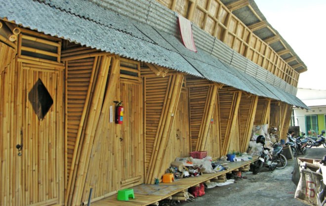 IBUKU, bamboo housing, bamboo, Bali, temporary housing, affordable housing, mezzanine, recyclable materials, plastic waste, recyclable materials