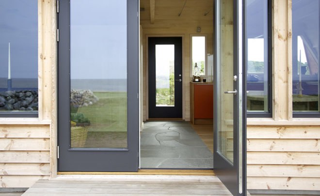 Selestranda House, green renovation, cottage, Norway, bark arkitekter, pitched roof, open-plan layout, green architecture, panoramic views, drystone walls, gable-roof, gable