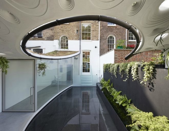 Tonkin Liu Architects, Sun rain room, home extensions, home design, sun rooms, home additions, London architecture, urban design, green roof, garden room, reflecting pool, home architecture, rain collection systems, rainwater use, greywater systems, green roof designs,