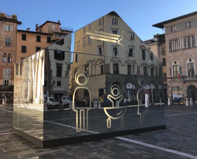 Welcome Difference by Domenico Raimondi, Welcome Difference Italy, Piazza San Michele, Piazza San Michele art installation, Christmas art installations, contemporary nativity scene, mirrored modern nativity scene, mirrored art pavilion, Andare oltre si può Christmas