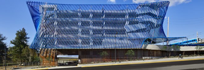 Angle Lake Transit Station and Plaza, Seattle-Tacoma International Airport, Brooks + Scarpa, William Forsythe, airport, undulating façade, aluminium facade, aluminium, transparent façade, green architecture