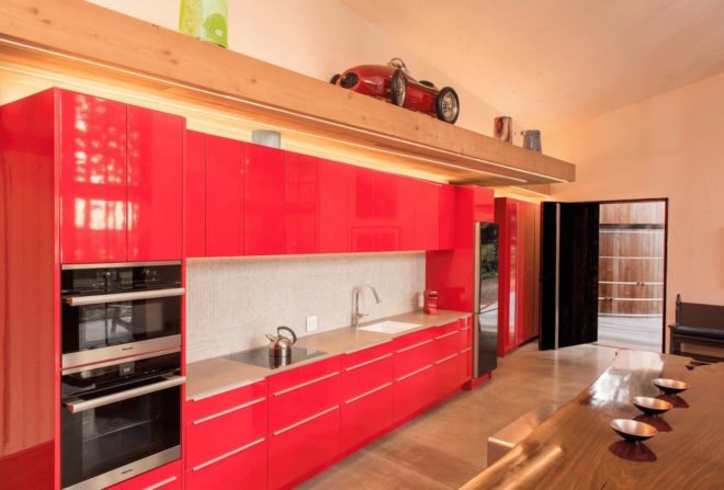 Barn Gallery by INCLINEDESIGN, Barn Gallery Lopez Island, Barn Gallery guesthouse, Lopez Island art gallery, Lopez Island guesthouse, Lopez Island holiday home, INCLINEDESIGN green architecture, eco-friendly summer cabin, reclaimed timber cabin, rainwater harvesting Lopez Island