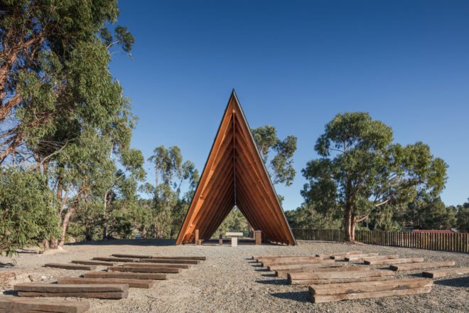 Chapel, tents, Portugal, Plano Humano Arquitectos, wooden beams, National Scout´s Activities Camp (CNAE), tiny building, green architecture, natural building materials, gable roof, panoramic views
