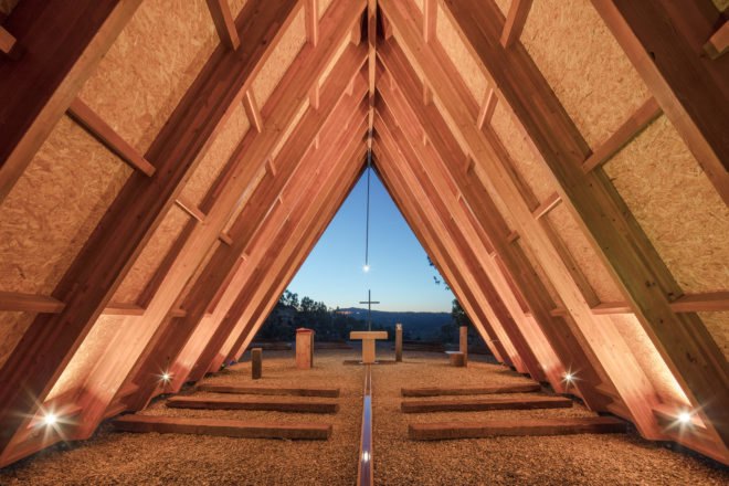 Chapel, tents, Portugal, Plano Humano Arquitectos, wooden beams, National Scout´s Activities Camp (CNAE), tiny building, green architecture, natural building materials, gable roof, panoramic views