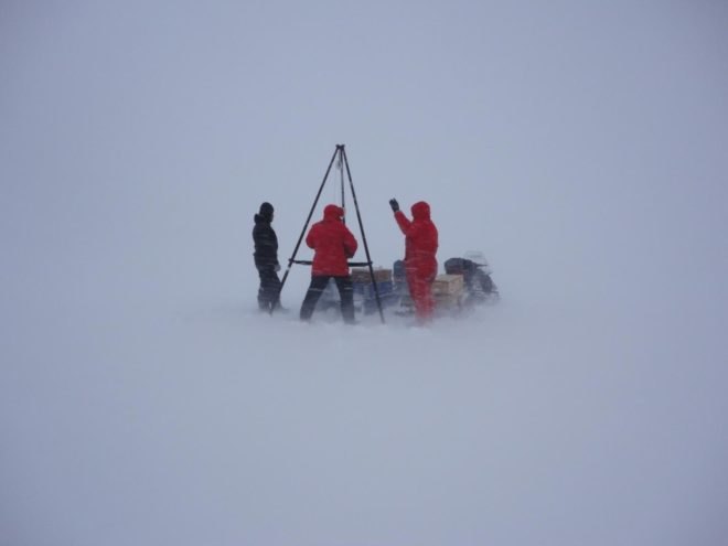 Greenland, whiteout, white out, snow whiteout, blizzard