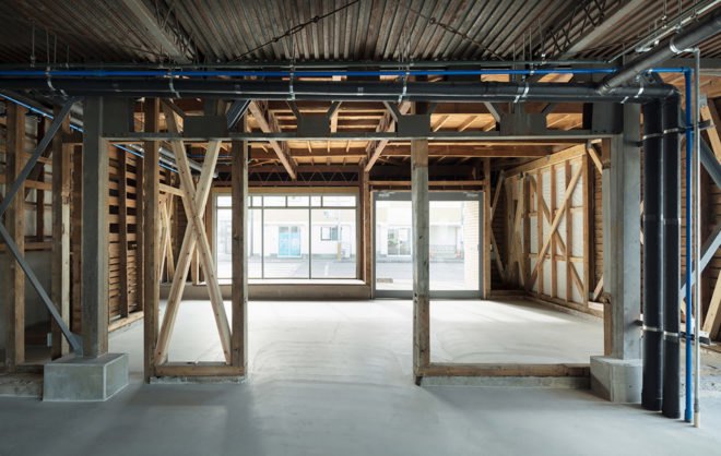 House in Nobeoka, green renovation, factory, Japan, residential design, Schemata Architects, BRUTUS magazine, building envelope, industrial building, industrial architecture, green interior