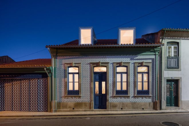 House in Ovar, green renovation, Portugal, Nelson Resende, natural light, garage, storage spaces, temporary spaces, multipurpose spaces, green architecture