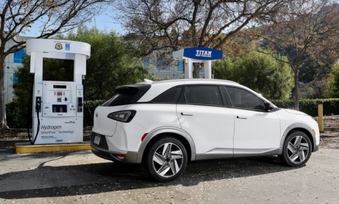 Hyundai, Hyundai Nexo, Hyundai fuel cell vehicle, hyundai tucson fuel cell vehicle, CES, CES 2018, Consumer Electronics Show, hydrogen, green car, green transportation