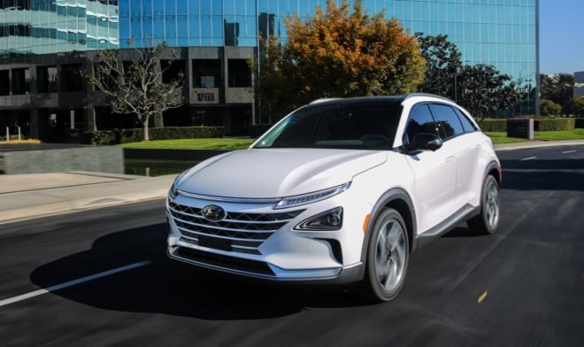Hyundai, Hyundai Nexo, Hyundai fuel cell vehicle, hyundai tucson fuel cell vehicle, CES, CES 2018, Consumer Electronics Show, hydrogen, green car, green transportation