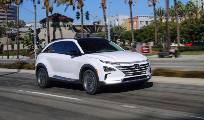 Hyundai, Hyundai Nexo, Hyundai fuel cell vehicle, hyundai tucson fuel cell vehicle, CES, CES 2018, Consumer Electronics Show, hydrogen, green car, green transportation
