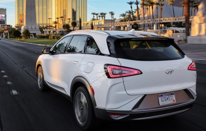 Hyundai, Hyundai Nexo, Hyundai fuel cell vehicle, hyundai tucson fuel cell vehicle, CES, CES 2018, Consumer Electronics Show, hydrogen, green car, green transportation