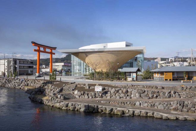 Mt Fuji World Heritage Center by Shigeru Ban, Mt Fuji World Heritage Center, Mt Fuji World Heritage Center Fujinomiya, Mt Fuji World Heritage Center Shizuoka, Shigeru Ban Fuji building, latticed timber cone architecture, mount fuji architecture