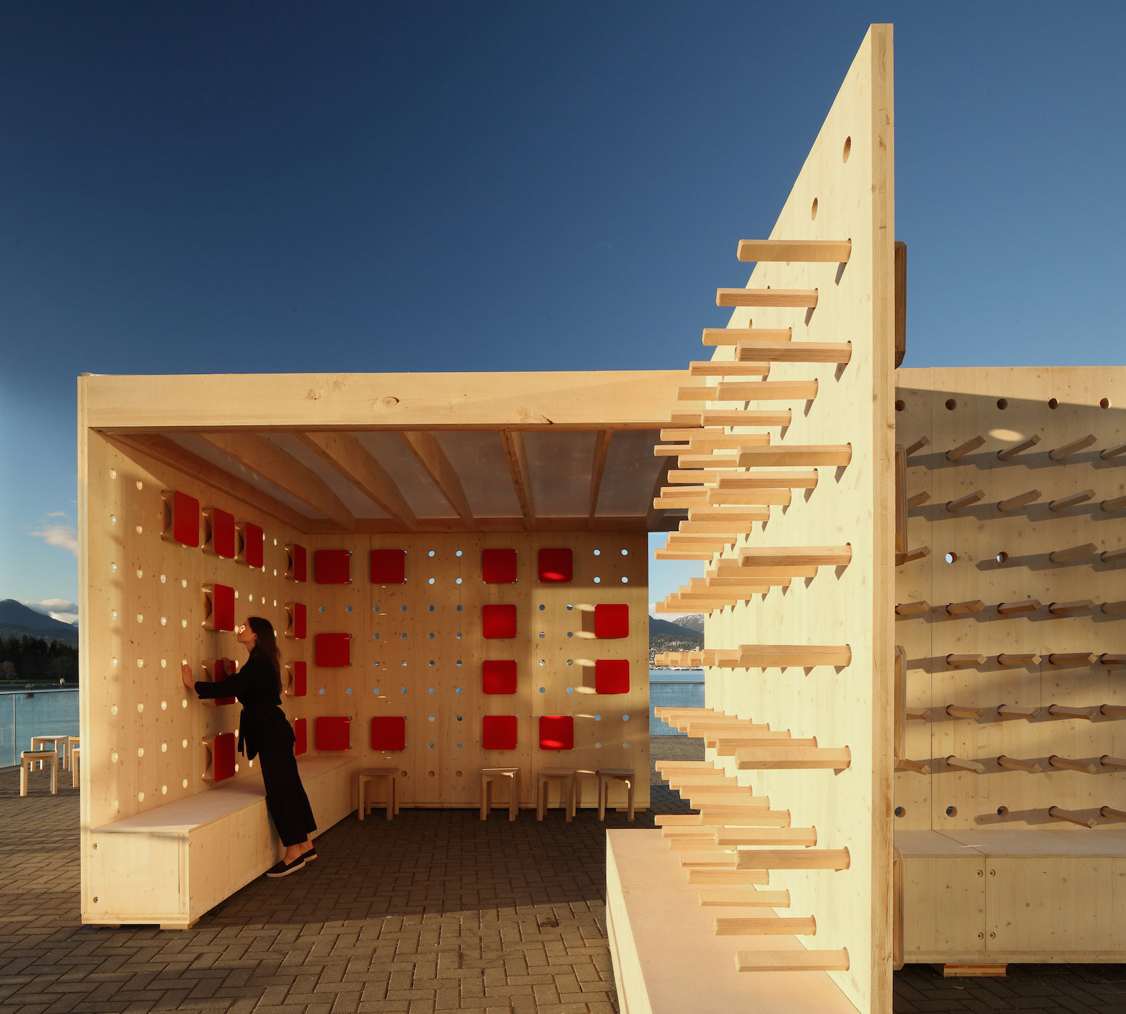PAUSE Pavilion by Alsu Sadrieva, PAUSE Pavilion by DBR, PAUSE pavilion, temporary pavilion TED Conference, PAUSE 2017 competition winner, CLT pavilion, CLT experimental architecture, prefab CLT architecture