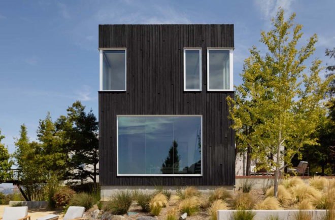 Shou Sugi Ban House by Schwartz and Architecture, Shou Sugi Ban House, Shou Sugi Ban House Silicon Valley, charred timber architecture in Los Gatos, floating staircase walnut and metal, cantilevered walnut treads