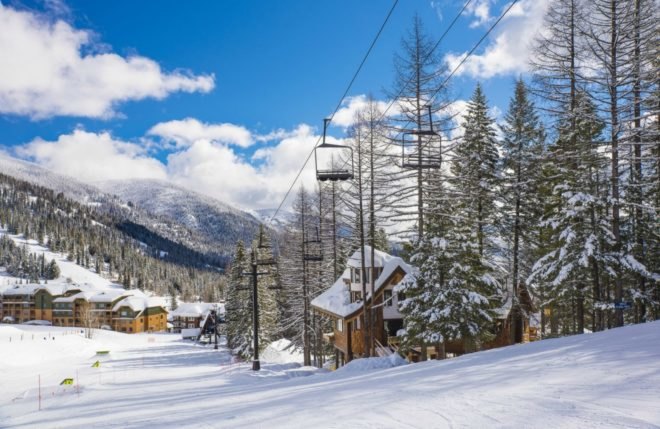 Snow Bear Chalets, whitefish, montana, ski chalets, Glacier National Park, ski treehouses, treehouse design, Homeaway chalets, ski slopes, montana skiing, ski resorts, in out ski resorts, ski cabins, cabin design, montana cabins, treehouse montana, cold weather treehouses, ski-thru treehouse
