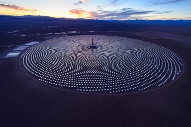 SolarReserve, solar thermal plant, SolarReserve solar thermal plant, solar thermal plant at night, solar thermal plant night