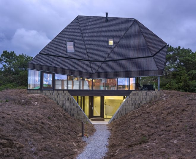 Het Kulkje Vlieland, Borren Staalenhoef Architecten BV bna, sand dune homes, prefab homes, low impact homes, sand dune constructions, prefabricated building materials, dutch prefab homes, dutch architecture, dutch architects, Vlieland island, Vlieland homes, natural light, home design, prefab home design