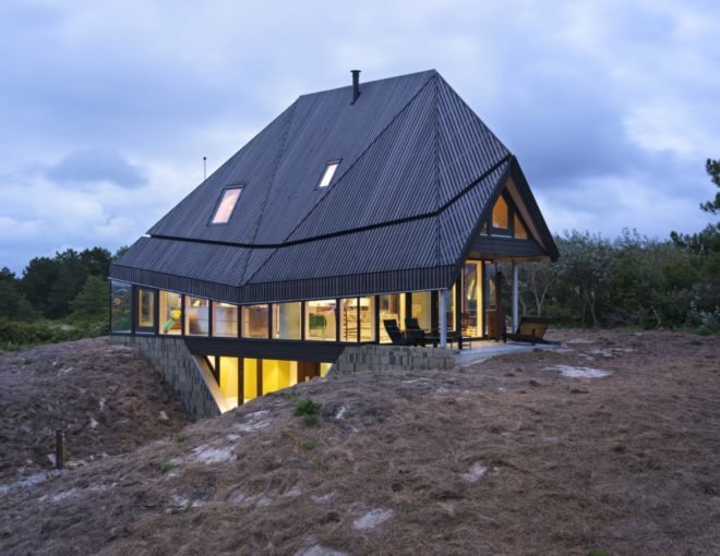 Het Kulkje Vlieland, Borren Staalenhoef Architecten BV bna, sand dune homes, prefab homes, low impact homes, sand dune constructions, prefabricated building materials, dutch prefab homes, dutch architecture, dutch architects, Vlieland island, Vlieland homes, natural light, home design, prefab home design
