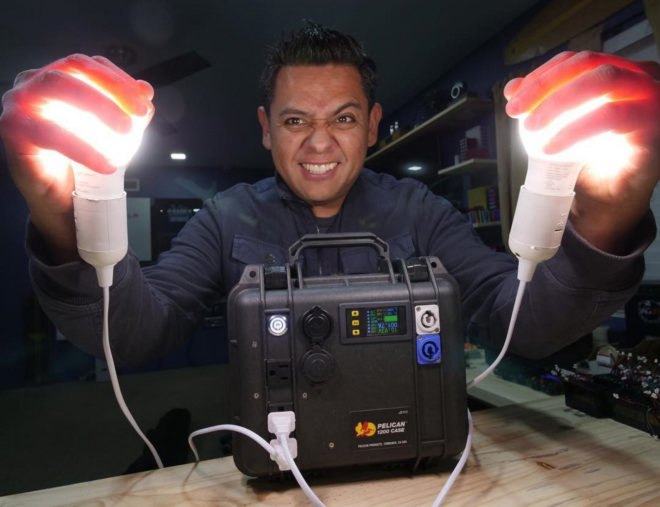 Jehu Garcia, solar generator, DIY solar generator, Puerto Rico, generator, solar power, solar energy
