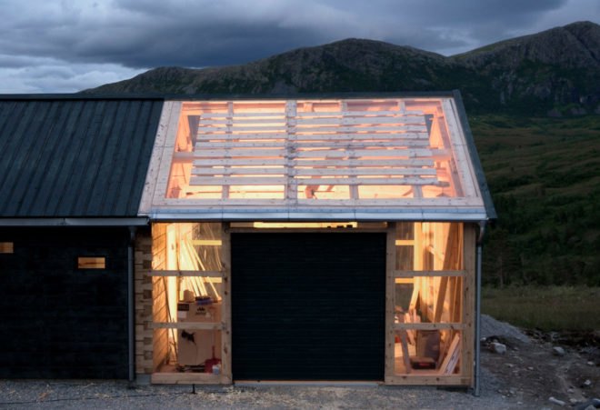 Cabin at Troll’s Peak, cabin, Norway, Rever & Drage Architects, green roof, timber frame, timber cladding, traditional building techniques, polycarbonate panels