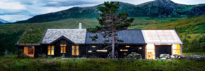 Cabin at Troll’s Peak, cabin, Norway, Rever & Drage Architects, green roof, timber frame, timber cladding, traditional building techniques, polycarbonate panels