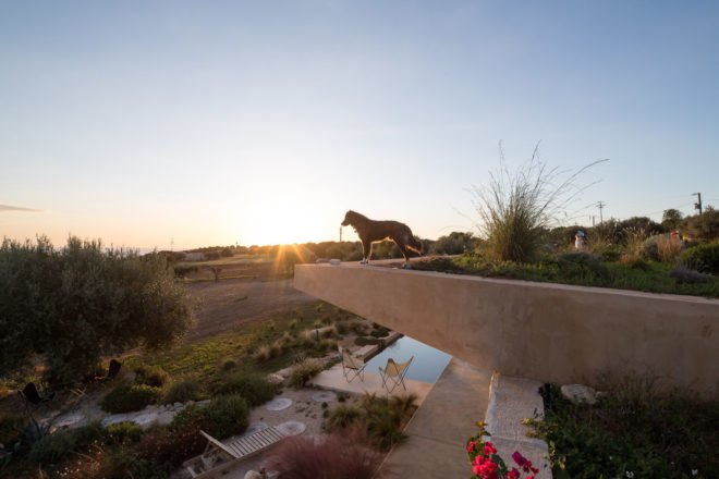 Case ECS by Giuseppe Gurrieri Studio, Casa ECS in Sicily, Casa ECS, Giuseppe Gurrieri Studio ecofriendly architecture, dry stone retaining walls, green-roofed Sicily architecture, sustainable architecture in Sicily
