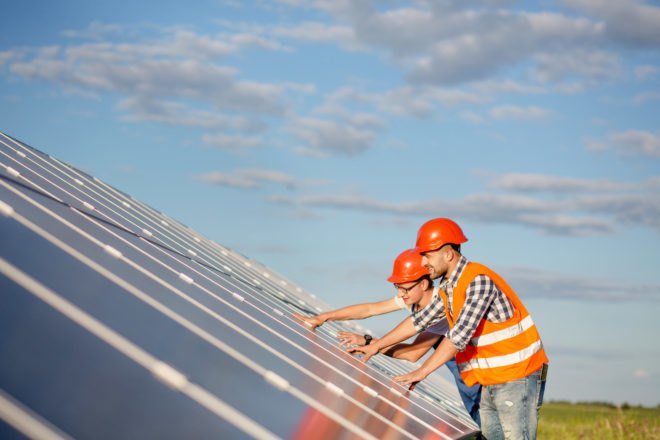 Energy Department, Clean energy, US clean energy, clean energy programs, renewable energy, renewable energy programs, clean energy funding, renewable energy funding, solar power, solar power funding, solar tariff, wind power, wind power funding, wind power research, solar power research, US Department of Energy, EERE, EERE funding, US budget, budget negotiations