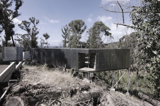 House 28 by Studio Edwards, cargotecture by Studio Edwards, House 28 shipping containers, shipping container architecture holiday home, cargotecture house, shipping container architecture in Australia, shipping container house in Surf Coast, rainwater collection in Surf Coast,