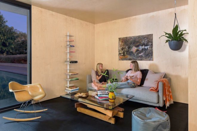 Plús Hús by Minarc, Plús Hús Los Angeles, Plús Hús accessory dwelling unit, Plús Hús price, Icelandic modular homes, Los Angeles modular homes, Minarc modular homes, Minarc architecture, mnmMOD prefabrication, prefab tiny homes,